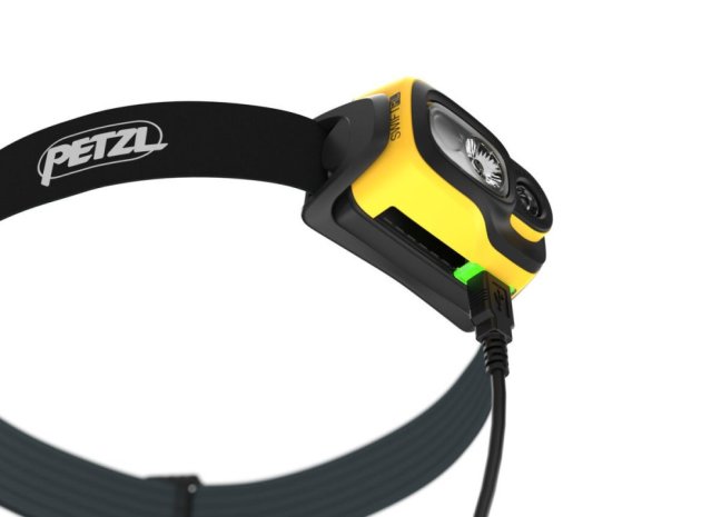 Výkonná pracovná čelovka Petzl Swift RL Pro