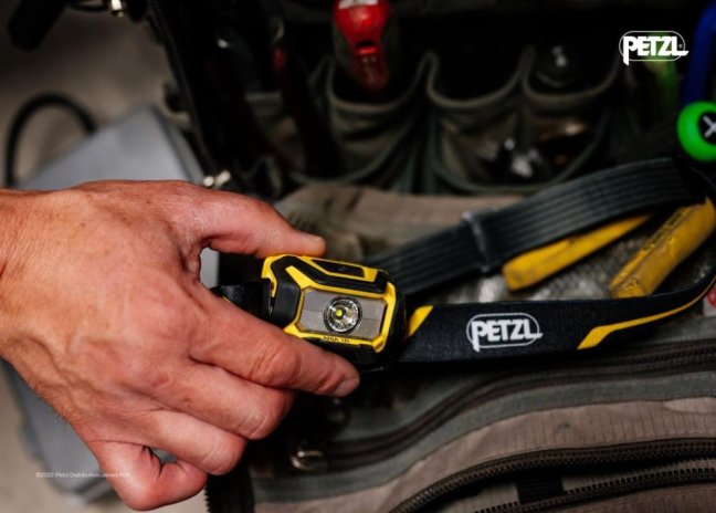 Nabíjateľná pracovná čelovka pre údržbárov Petzl Aria 1R