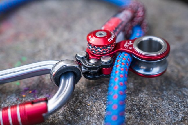 Kmeňovka Camp Gyro Lanyard - Typ: double, Dĺžka: 5 m