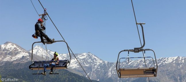 Kladka na záchranu z lanovky Petzl Rollcab