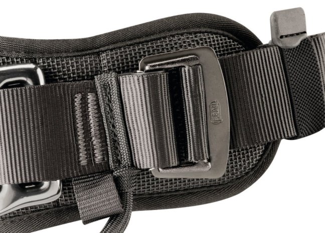 Bezpečnostný postroj Petzl Avao - staršia verzia