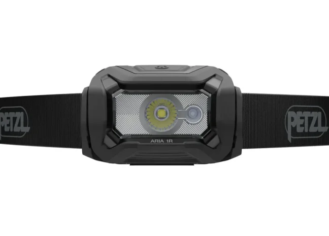 Vodotesná nabíjateľná čelovka Petzl Aria 1R RGB