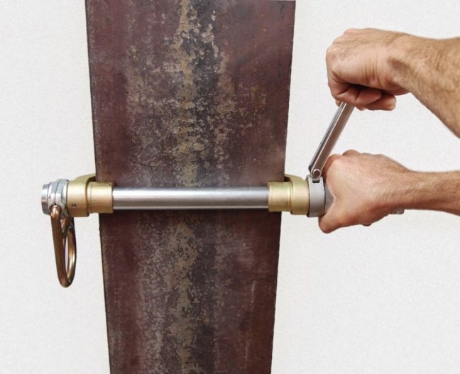 Kotvenie pre oceľové nosníky ClimbTech Vertical / Fixed Beam Clamp