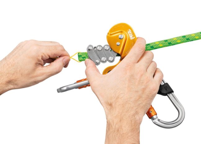 Arboristické lano Petzl Flow 11.6 mm - Dĺžka: 45 m, Farba: zelené, Ukončenie: splietané oko