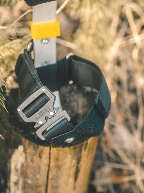 Stromolezecké stupačky Panther Spikes ALU