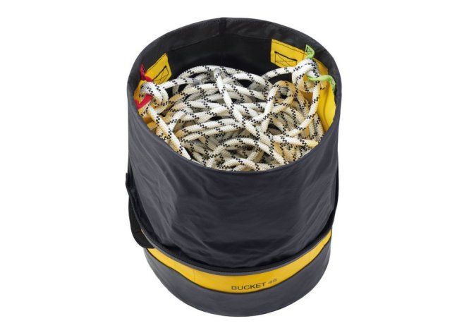 Odolný vak Petzl Bucket - Farba: čierna, Veľkosť: 45 l